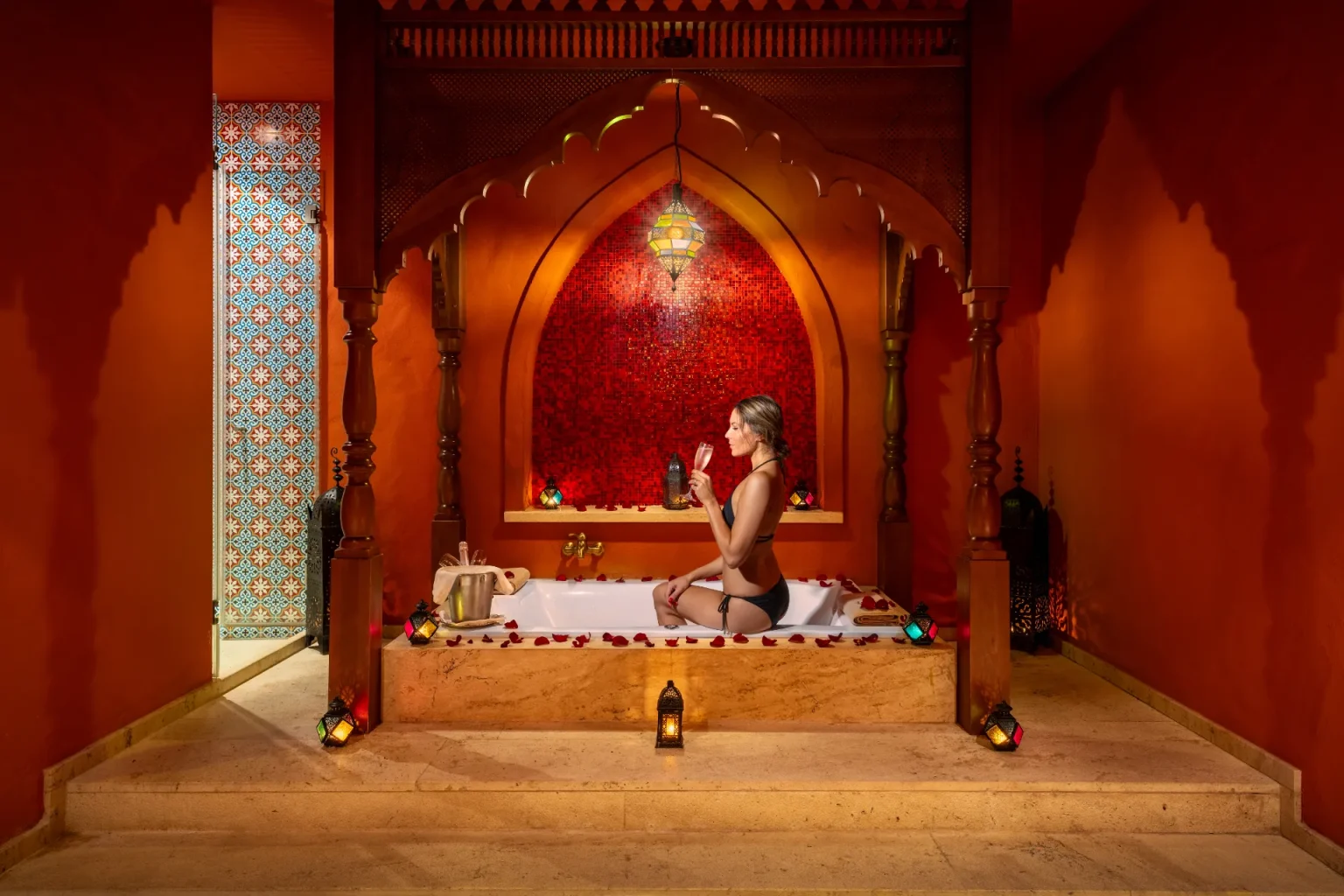 shiraz-hotel-irani-hammam-galeria-2.webp